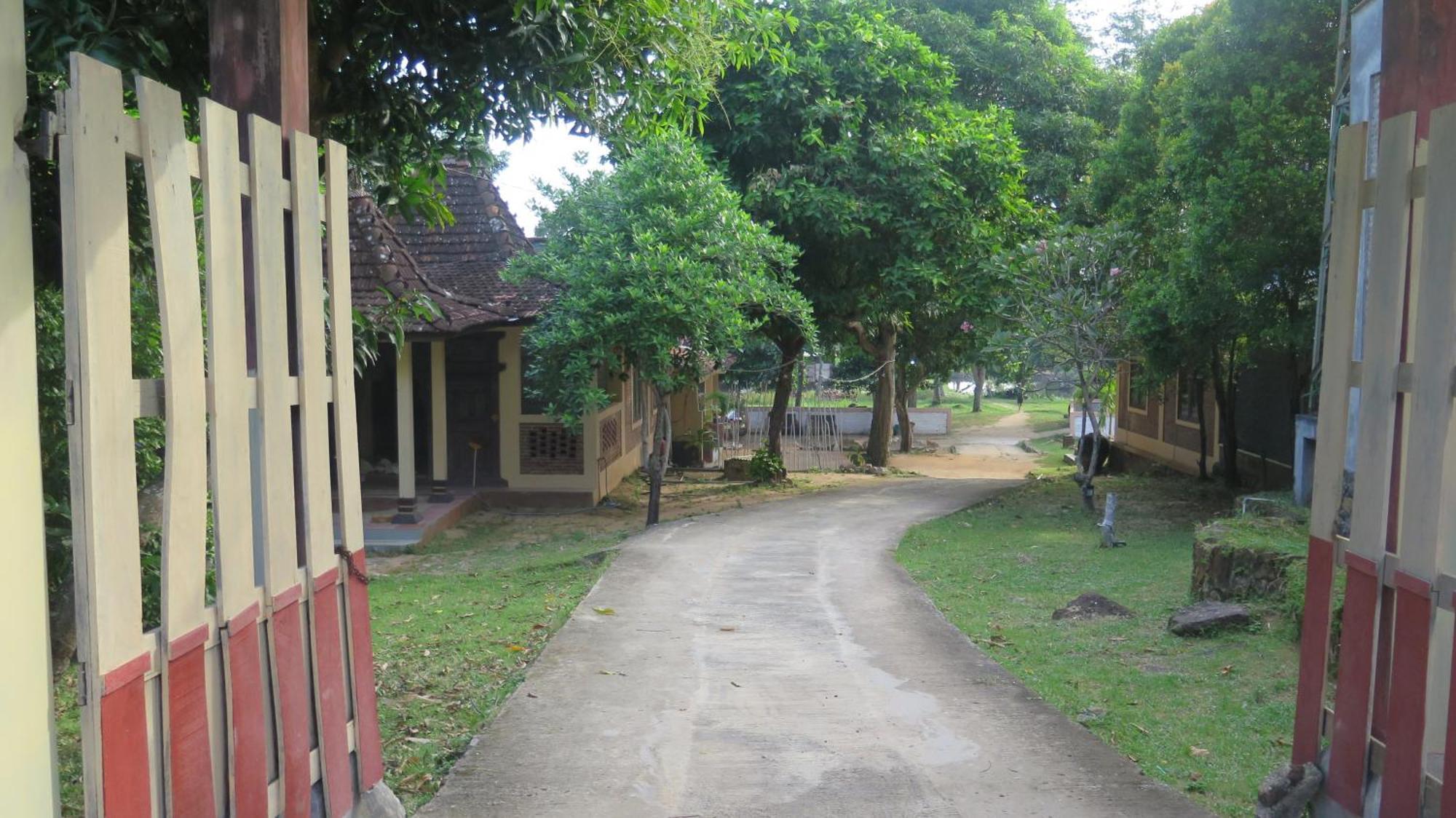 Mangrove Inn Karimunjawa Eksteriør bilde