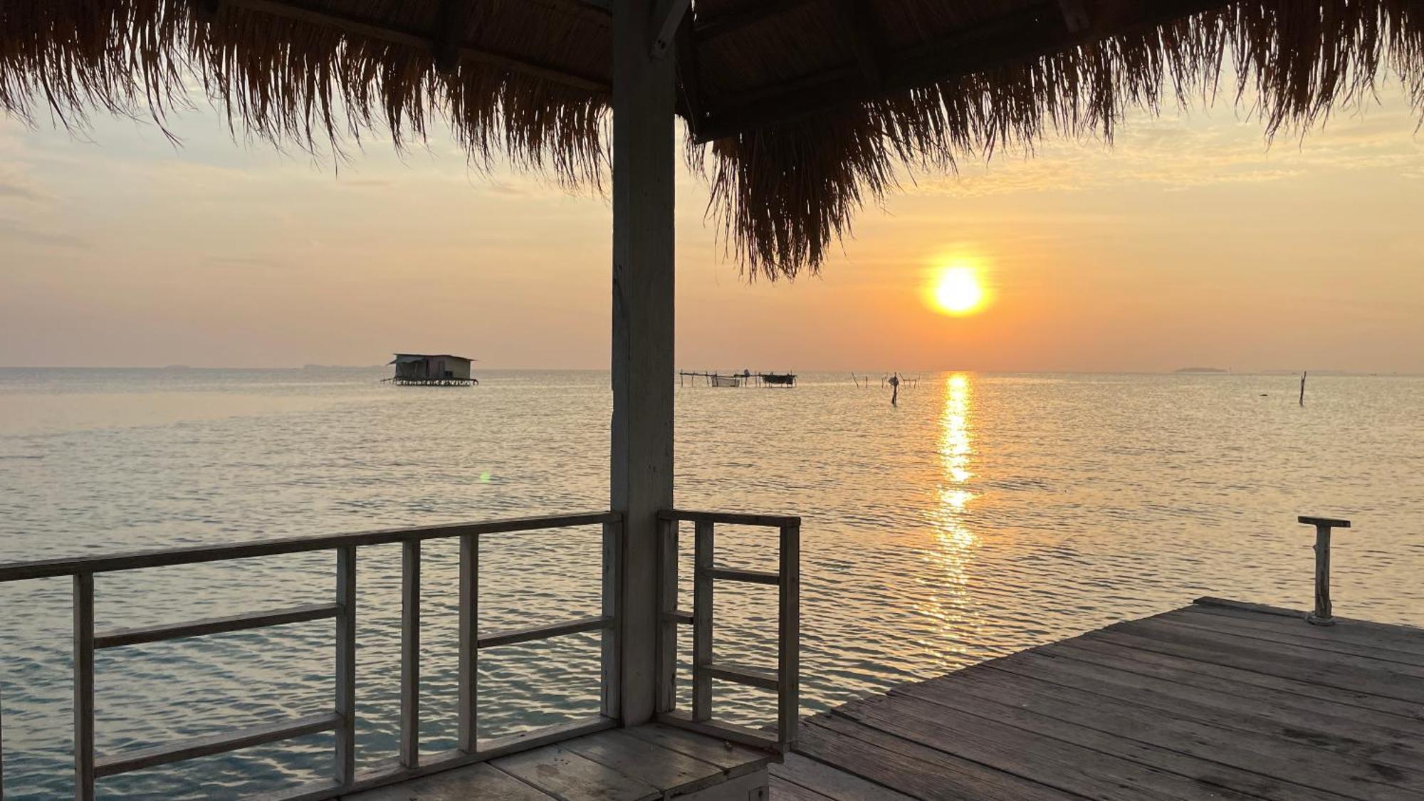 Mangrove Inn Karimunjawa Eksteriør bilde